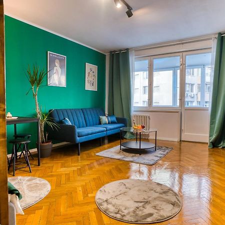 Hacienda Royal Palace - Central Designer Apartment Bucharest Luaran gambar
