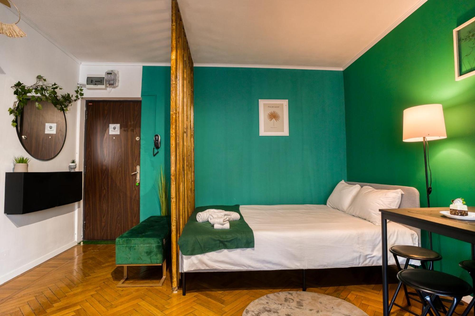 Hacienda Royal Palace - Central Designer Apartment Bucharest Luaran gambar