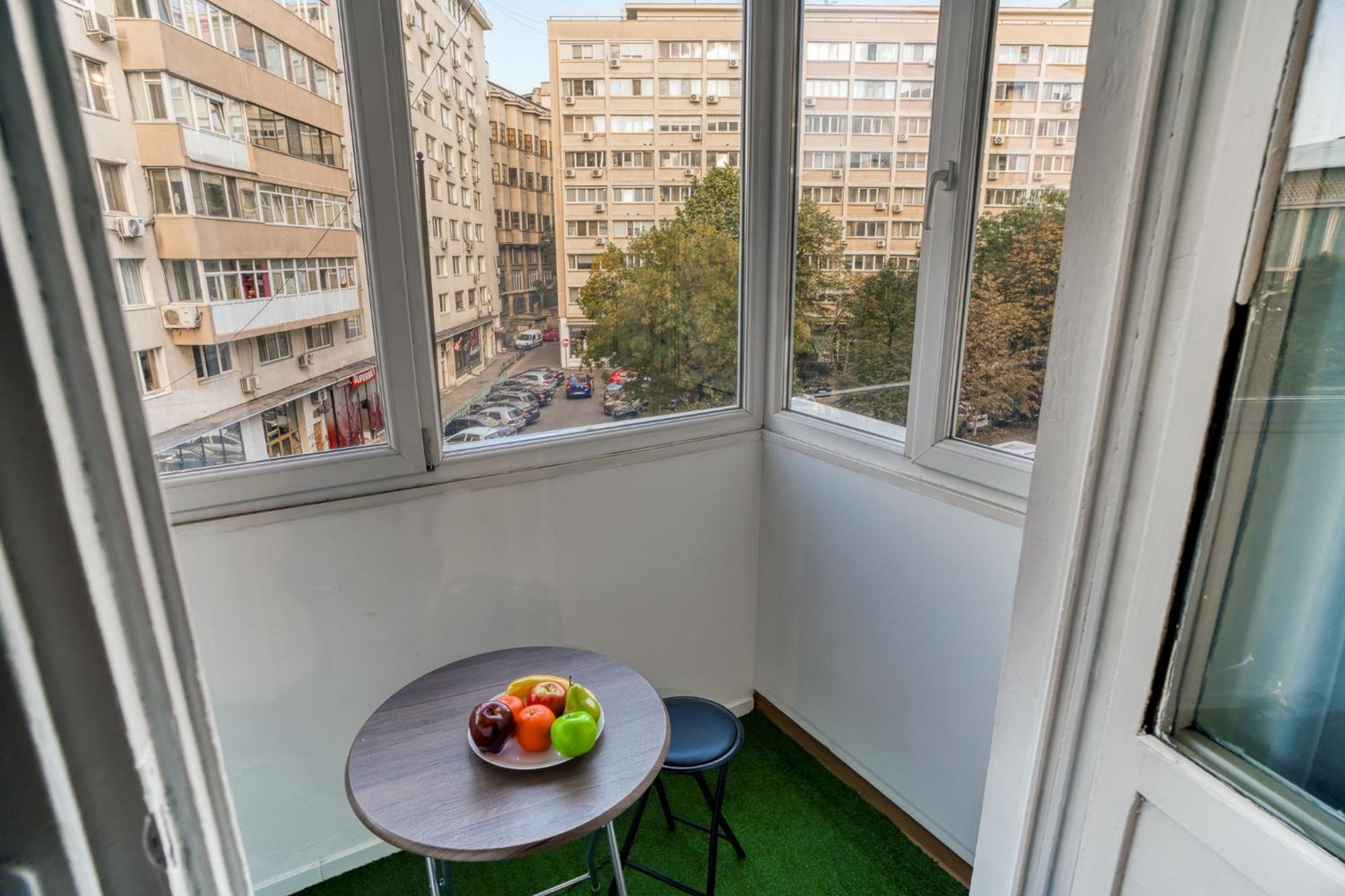 Hacienda Royal Palace - Central Designer Apartment Bucharest Luaran gambar