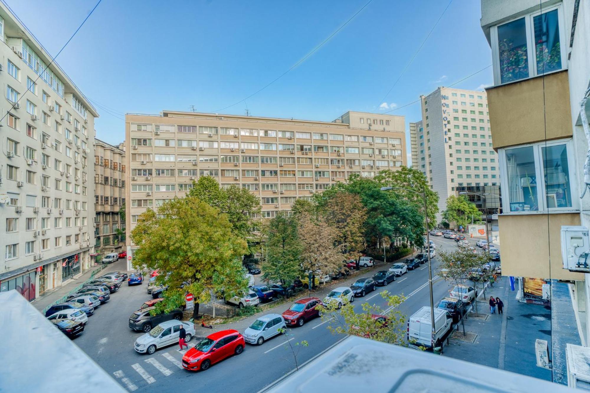Hacienda Royal Palace - Central Designer Apartment Bucharest Luaran gambar